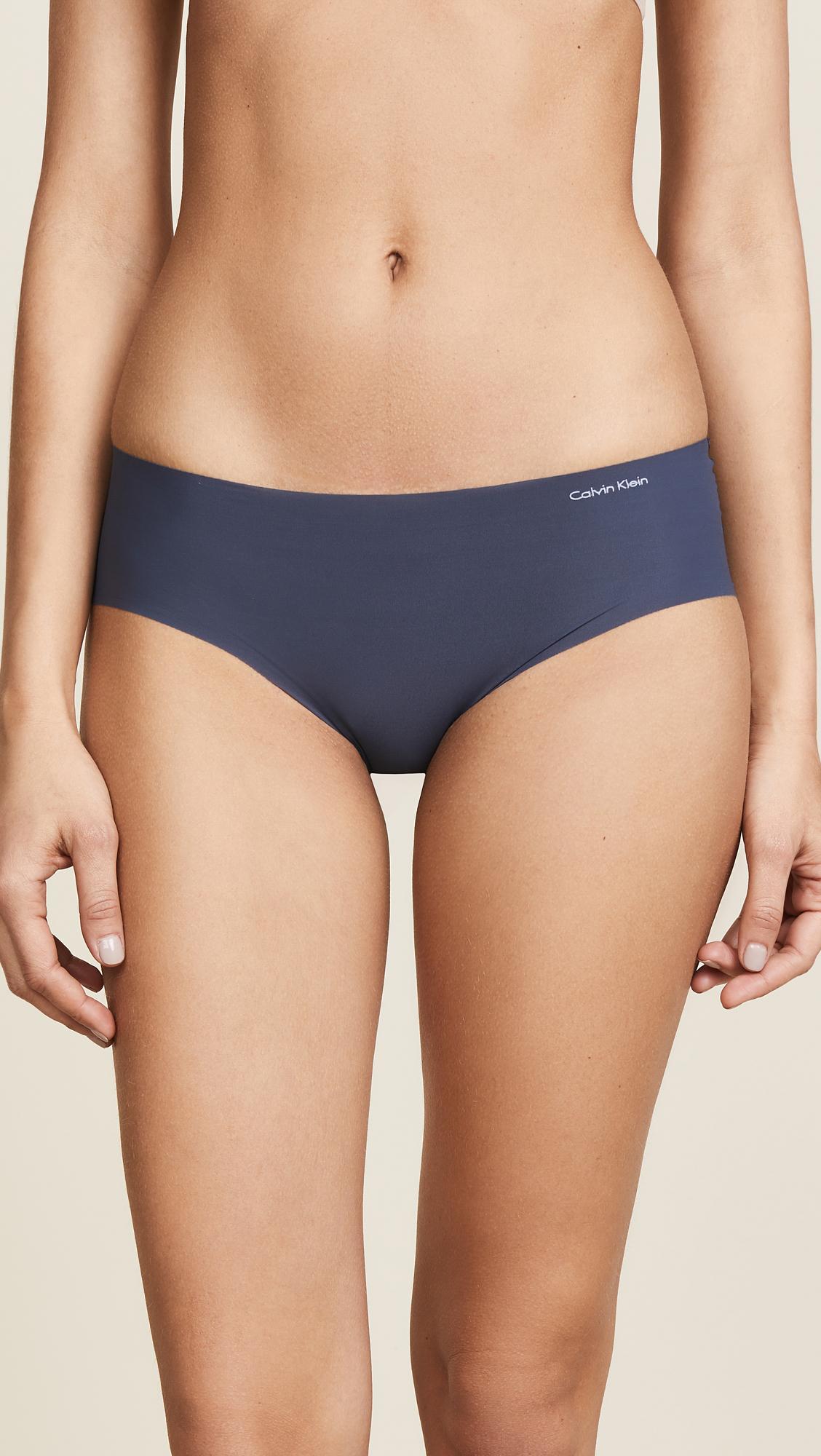 Invisibles Hipster Panties by CALVIN KLEIN
