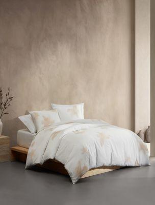 Liquid Floral Comforter Set by CALVIN KLEIN