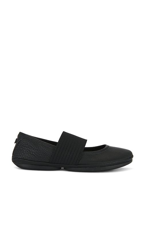 Camper Right Nina Flat in Black by CAMPER