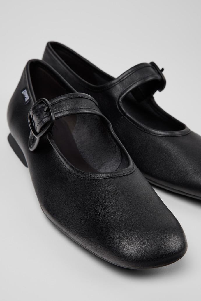 Casi Myra Black Leather Women's Shoe. by CAMPER