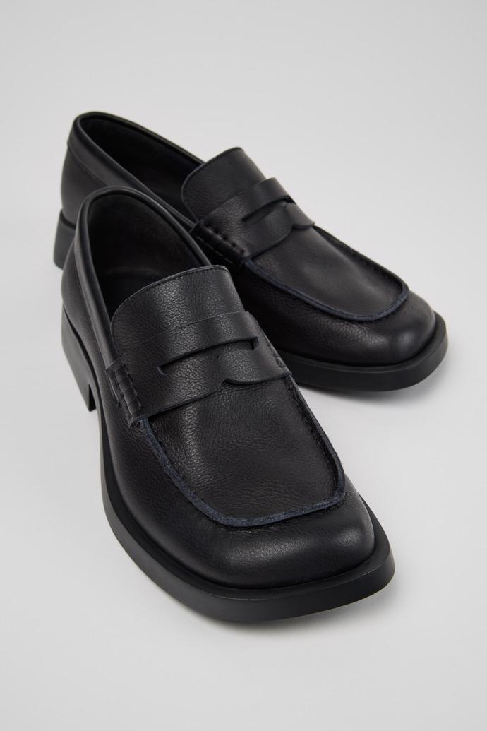 Donna Black Leather Moccasins for Women. by CAMPER