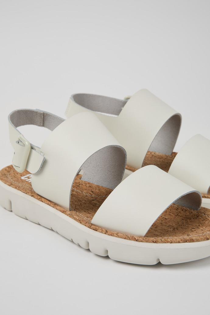 Oruga by CAMPER