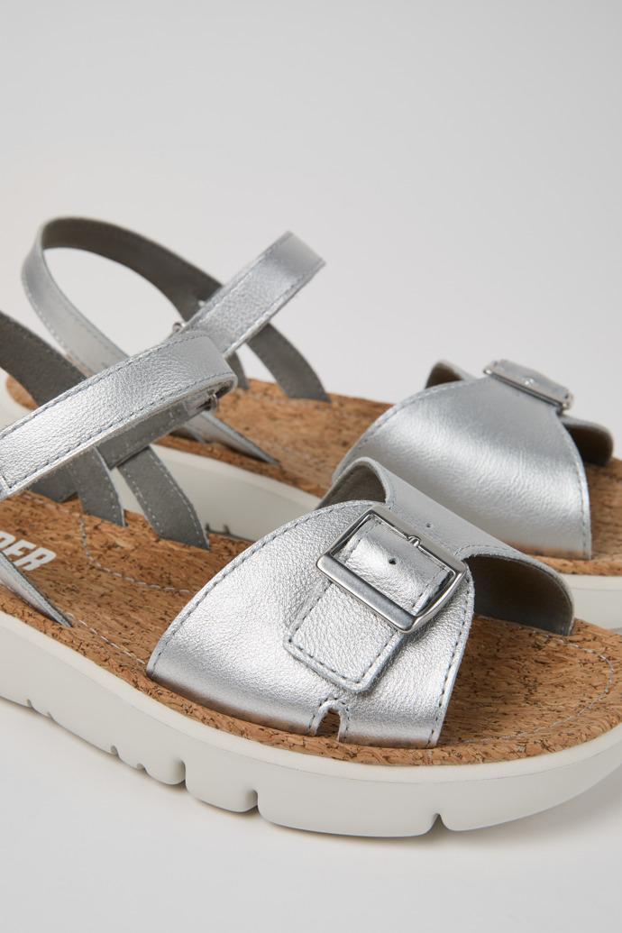 Oruga by CAMPER
