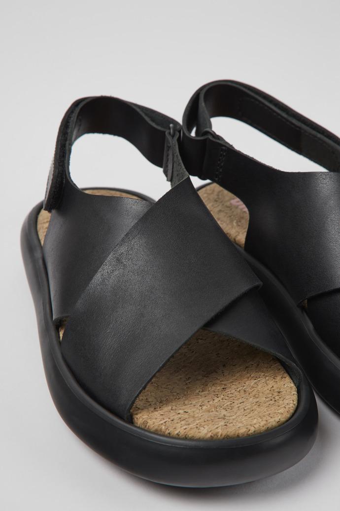 Pelotas Flota Black leather sandals for women by CAMPER