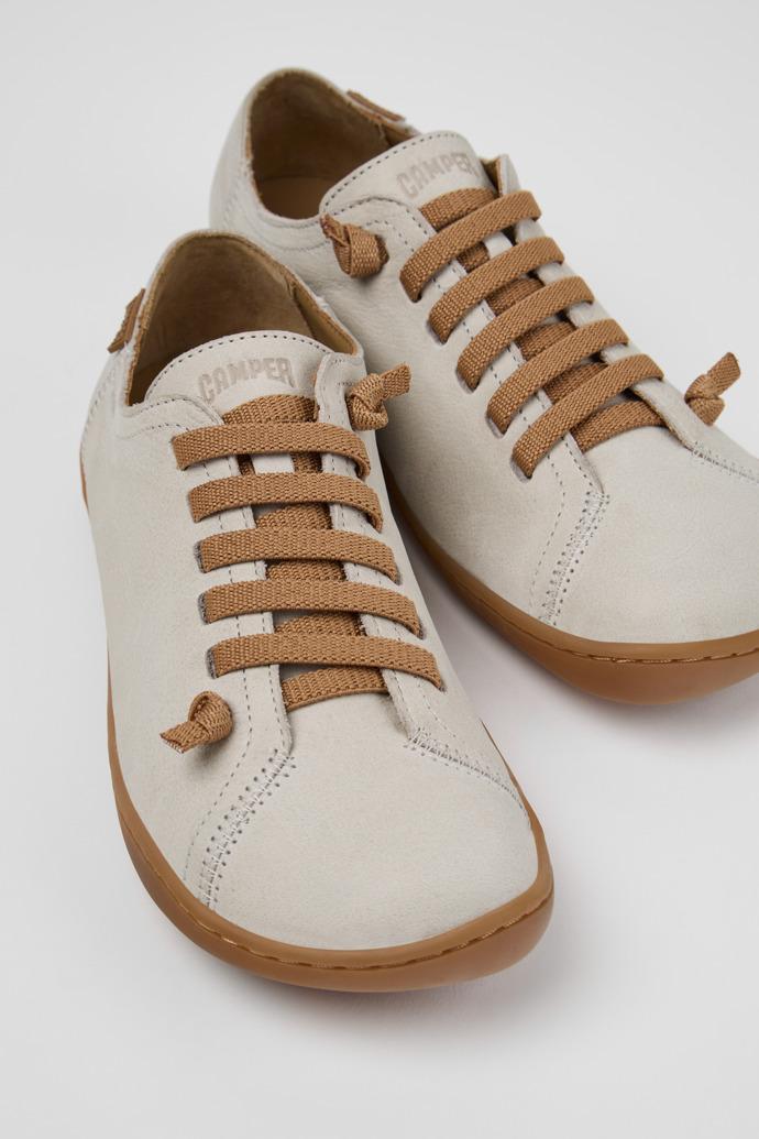 Peu Beige Leather Shoes for Women. by CAMPER