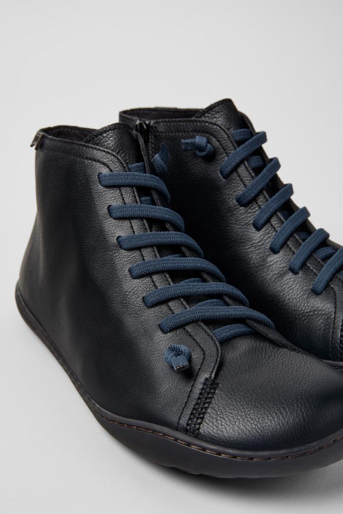 Peu Black Chrome-Free Leather Ankle Boots for Men. by CAMPER