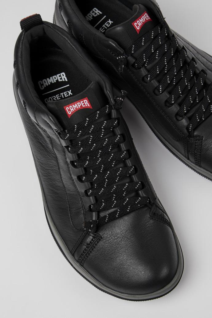 Peu Pista Black leather shoes for men by CAMPER
