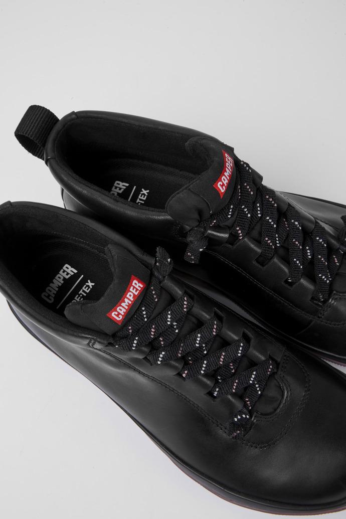 Peu Pista Black leather shoes for women by CAMPER