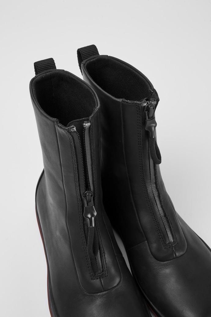 Peu Pista Black leather zip boots by CAMPER