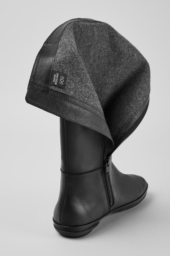 Right Black leather boots by CAMPER