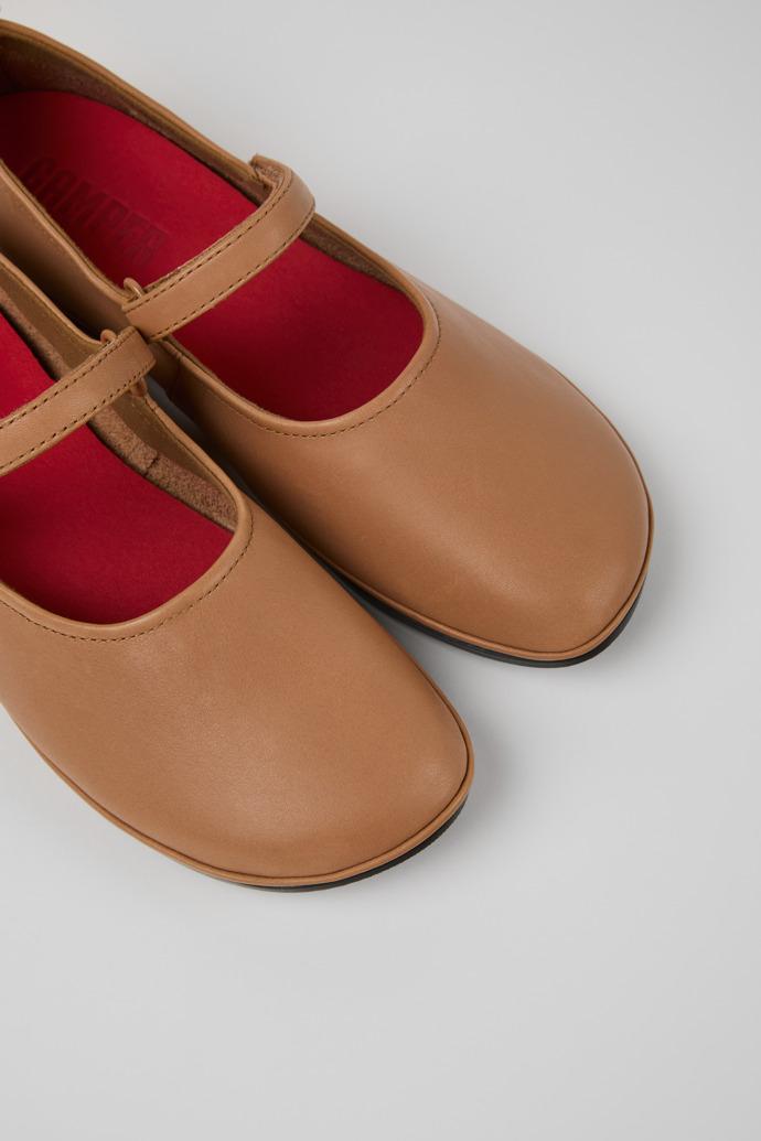 Right Nude Leather Women's Shoe. by CAMPER