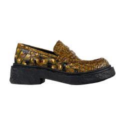 Vamonos derbies by CAMPERLAB