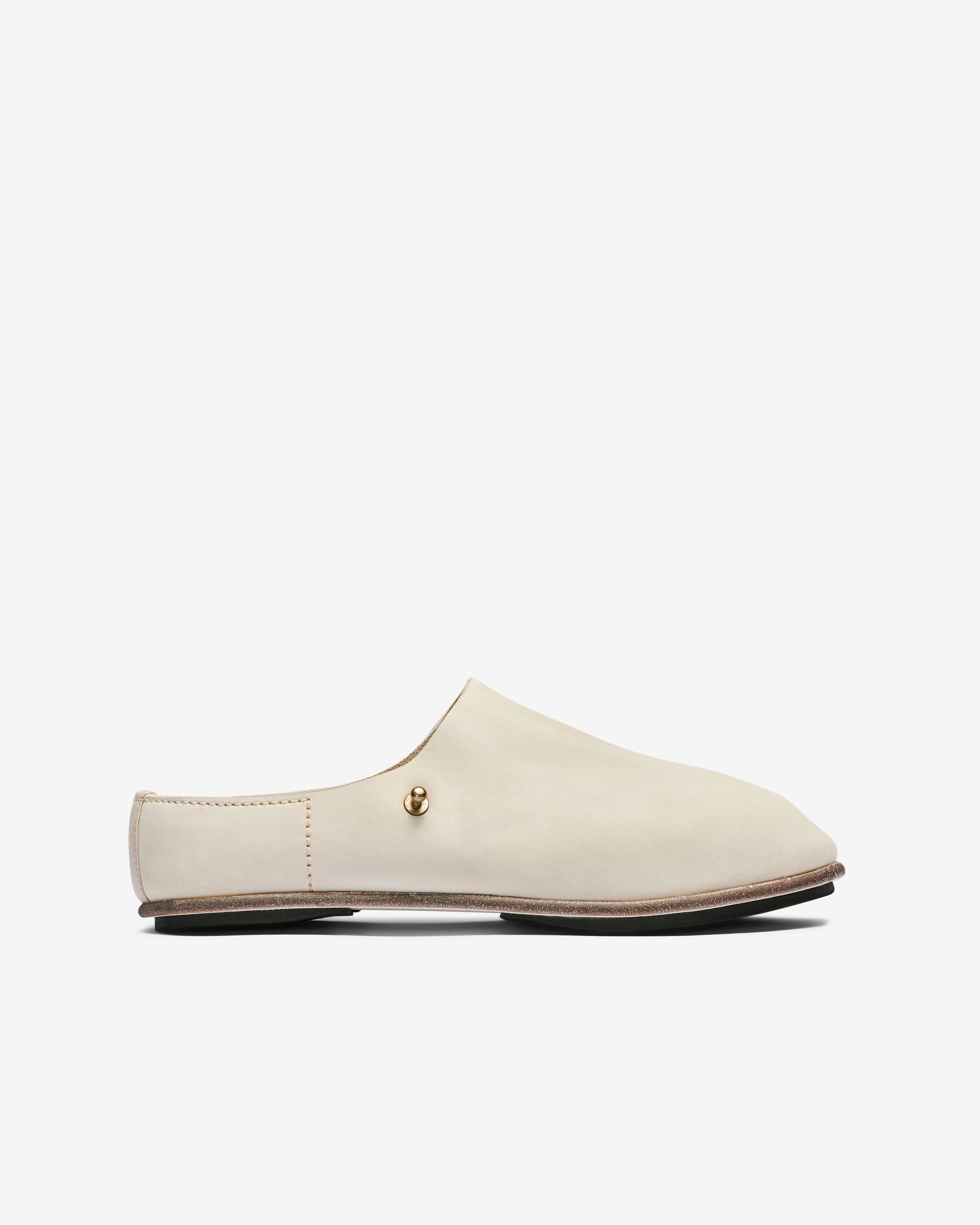 Casey Casey - Guidi Women’s Sabot Clogs - (Chalk) by CASEY CASEY