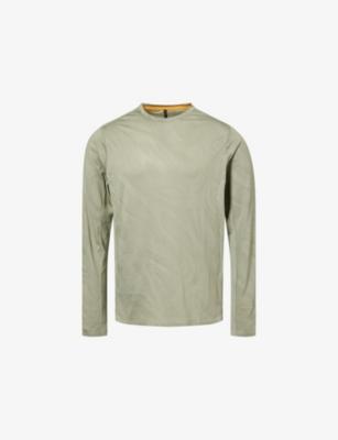 Zone Training LVS Long-Sleeve Woven Top by CASTORE