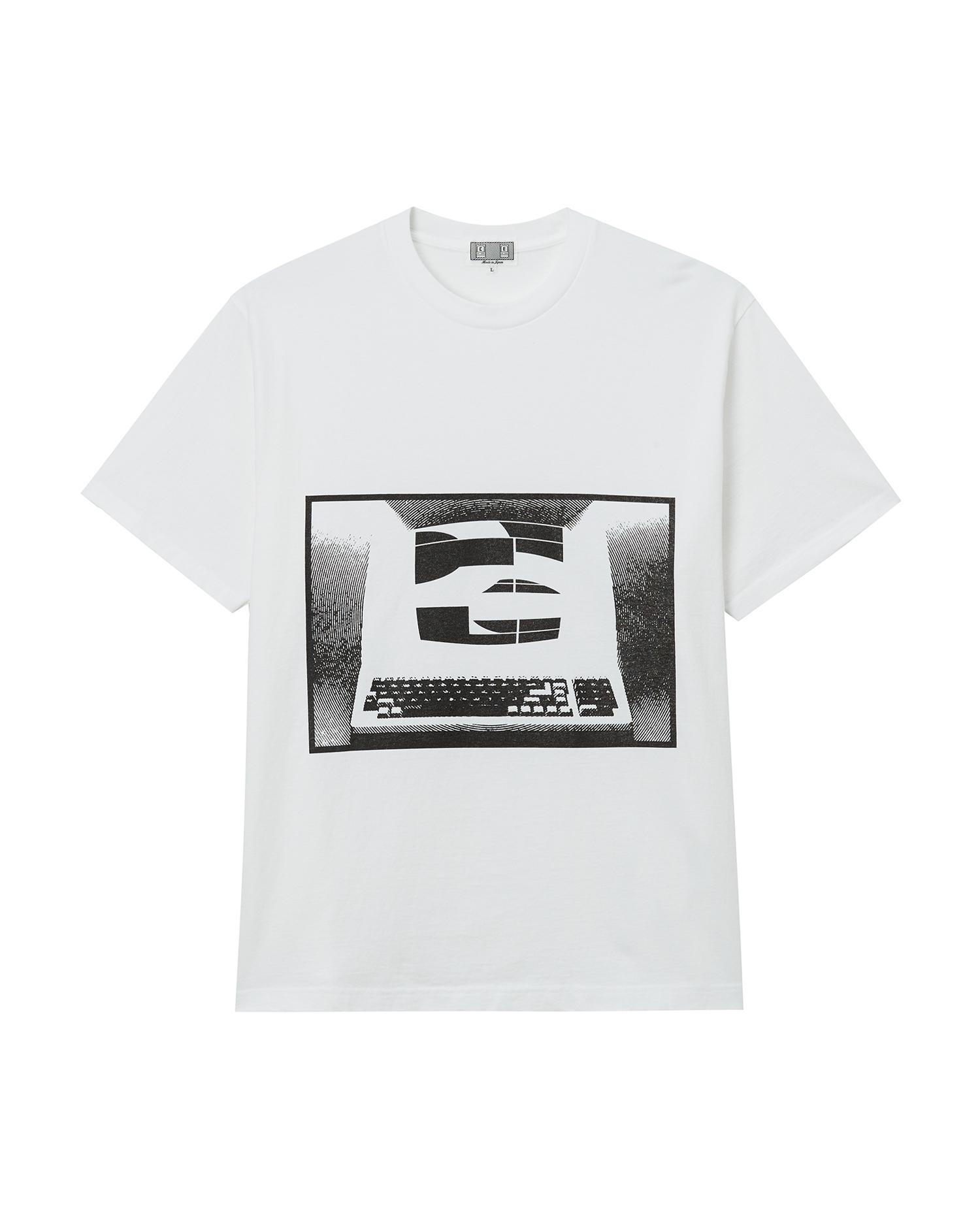 Graphic tee by CAV EMPT