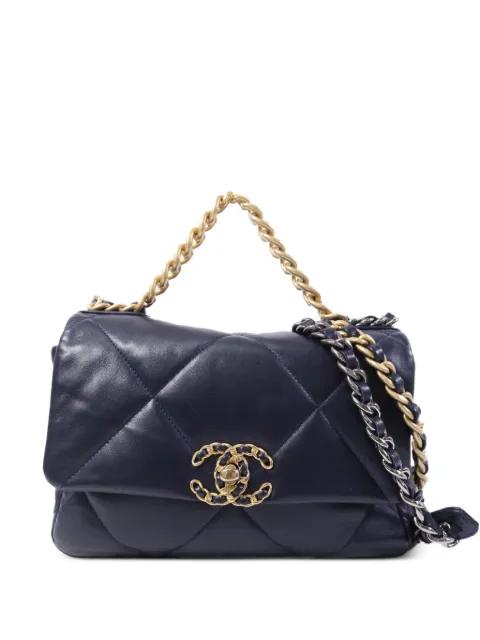 19 CC flap shoulder bag by CHANEL 