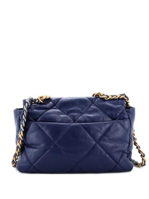 19 Flap Bag Quilted Leather Large crossbody bag by CHANEL 