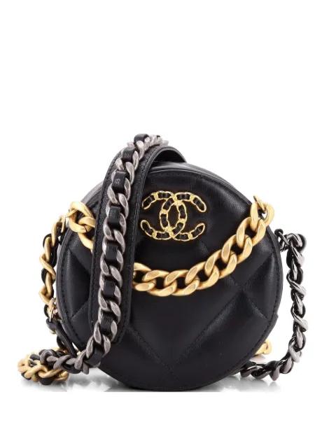 19 Round with Chain Quilted Leather clutch bag by CHANEL 