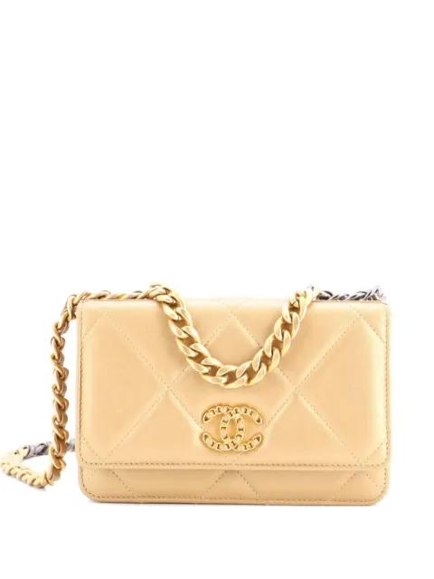 19 Wallet on Chain Quilted Lambskin crossbody bag by CHANEL 