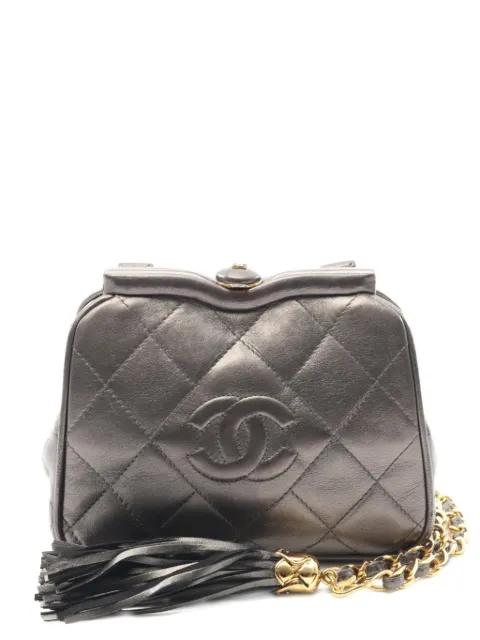 1989-1991 matelassé chain shoulder bag by CHANEL 