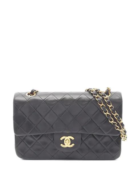 1991-1994 Classic Double Flap shoulder bag by CHANEL 1991-1994 Classic Double Flap shoulder bag by CHANEL