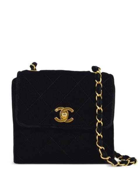1992 Straight Flap shoulder bag by CHANEL 