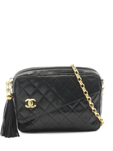 1994-1996 quilted chain-strap shoulder bag by CHANEL 