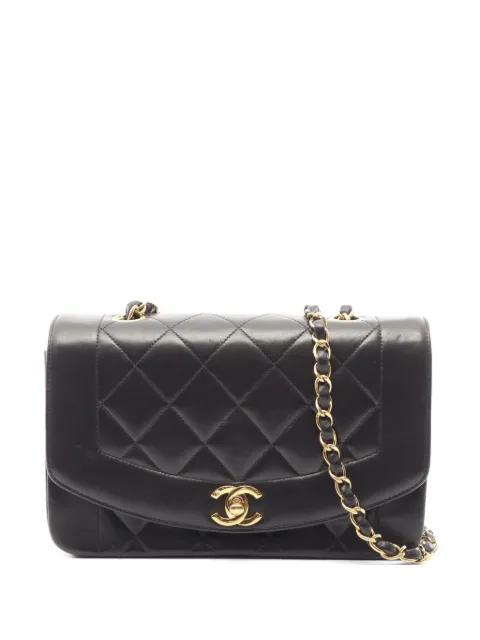 1996-1997 Diana shoulder bag by CHANEL 
