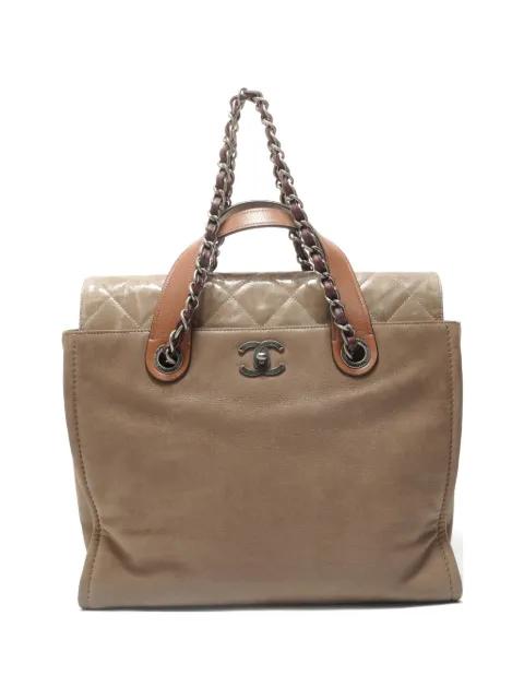 1996-1997 Portobello CC turn-lock shoulder bag by CHANEL 