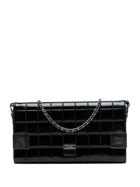 2000-2002 CC Chocolate Bar Patent Clutch on Chain shoulder bag by CHANEL 