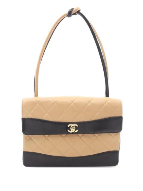 2000-2002 CC Quilted Lambskin Bicolor Flap shoulder bag by CHANEL 