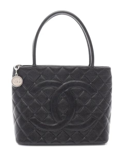 2000-2002 Caviar Medallion tote bag by CHANEL 