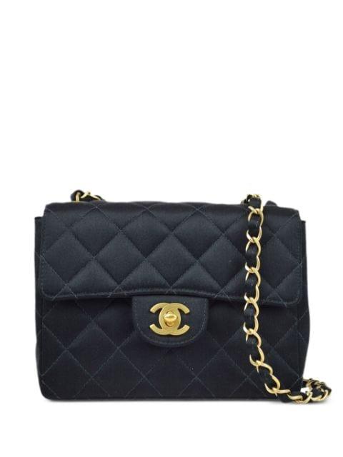2000 mini square Classic Flap shoulder bag by CHANEL 