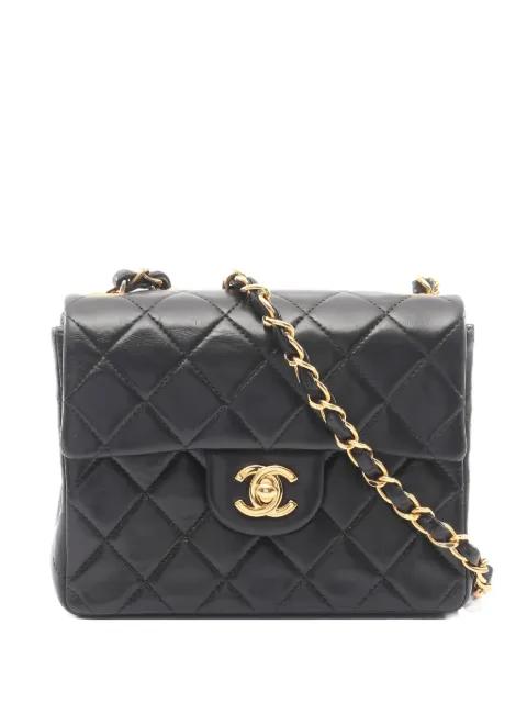 2000s quilted chain shoulder bag by CHANEL 