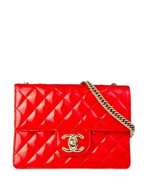 2005 Trendy CC shoulder bag by CHANEL 