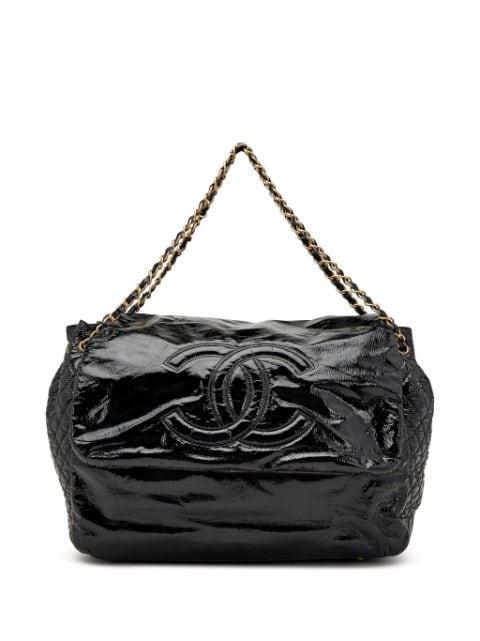 2006 Jumbo CC-stitch flap chain shoulder bag by CHANEL 