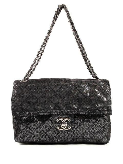 2009 Jumbo Classic Flap shoulder bag by CHANEL 