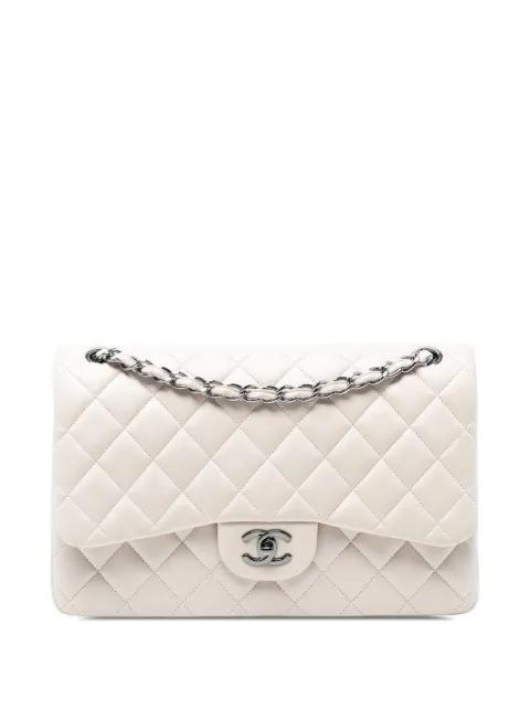 2011 Jumbo Classic Lambskin Double Flap shoulder bag by CHANEL 