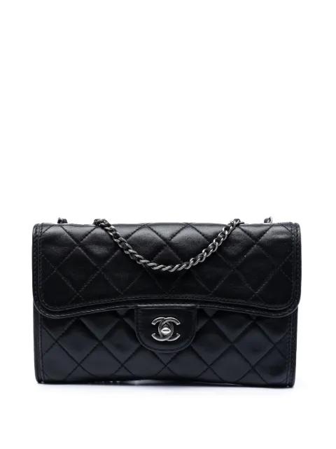 2013-2014 Small Quilted Lambskin Citizen Zip Flap crossbody bag by CHANEL 