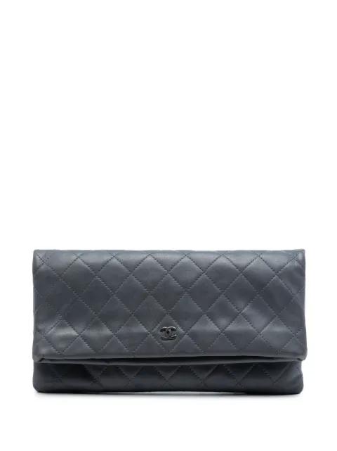 2014-2015 CC Quilted Lambskin Foldover clutch bag by CHANEL 
