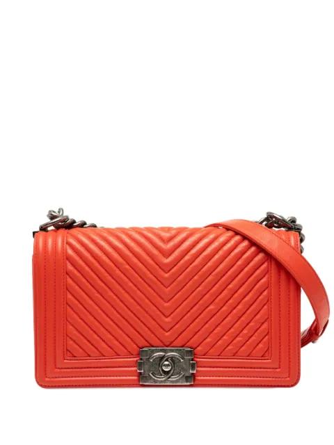 2014-2015 Old Medium Chevron Lambskin Boy Flap crossbody bag by CHANEL 