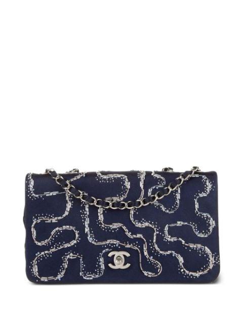 2015 medium Classic Flap shoulder bag by CHANEL 