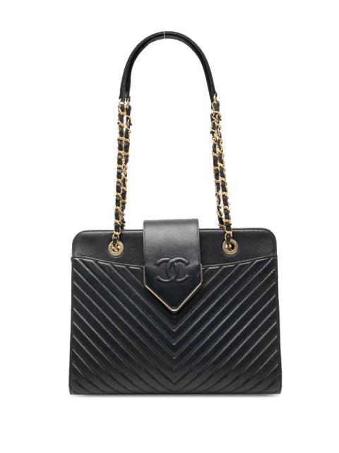 2016-2017 Chevron Calfskin Collar and Tie tote bag by CHANEL 