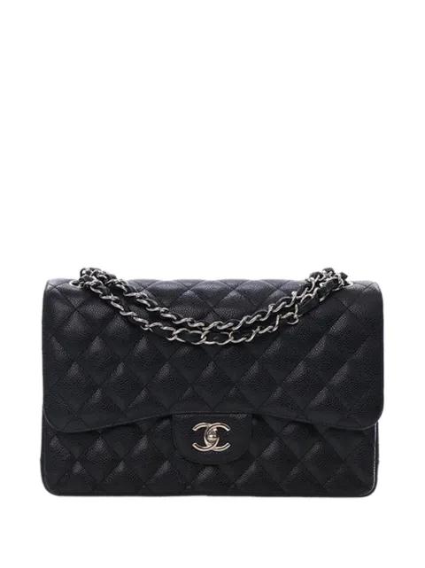 2016-2017 Jumbo Classic Caviar Double Flap shoulder bag by CHANEL 2016-2017 Jumbo Classic Caviar Double Flap shoulder bag by CHANEL