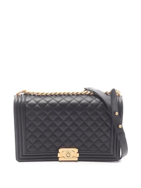 2016-2017 Large Quilted Lambskin Boy Flap crossbody bag by CHANEL 