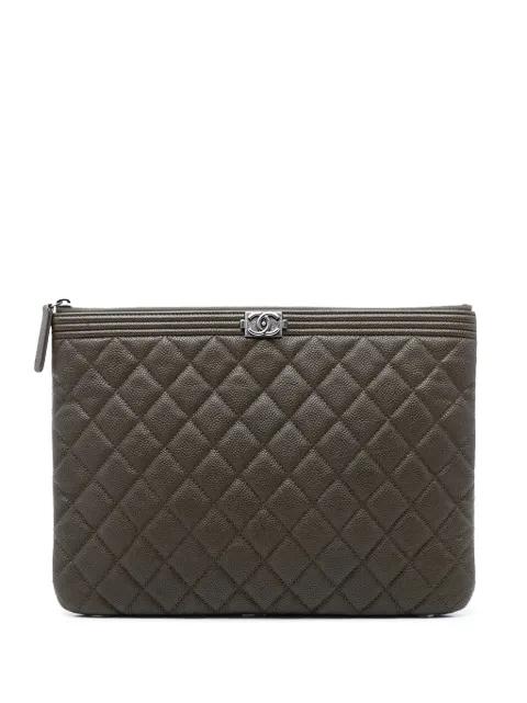 2016-2017 Medium Quilted Caviar Boy O Case clutch bag by CHANEL 