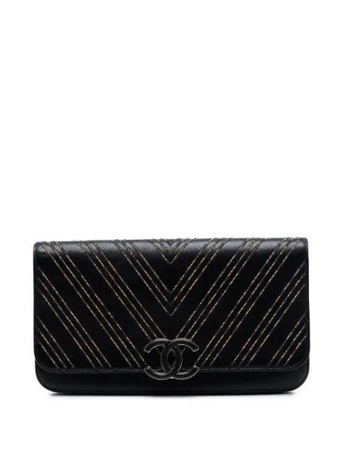2017-2018 Chevron Sheepskin Subtle clutch bag by CHANEL 