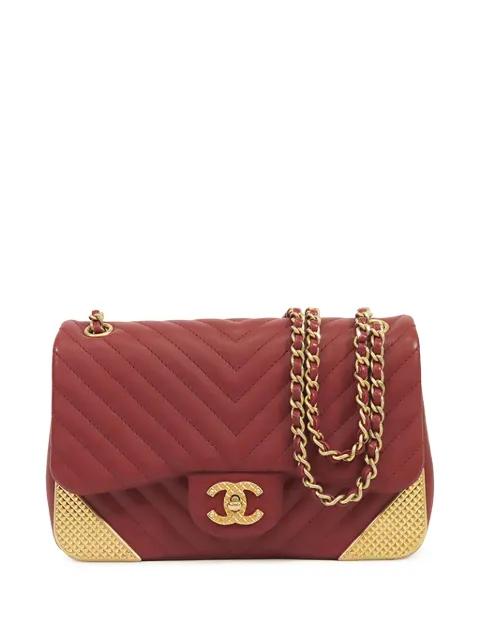 2018 Mini Chevron Calfskin Rock The Corner Flap crossbody bag by CHANEL 