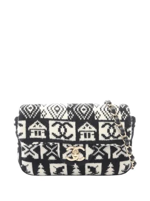 2019 CC Cashmere Knit Coco Neige Flap Bag shoulder bag by CHANEL 