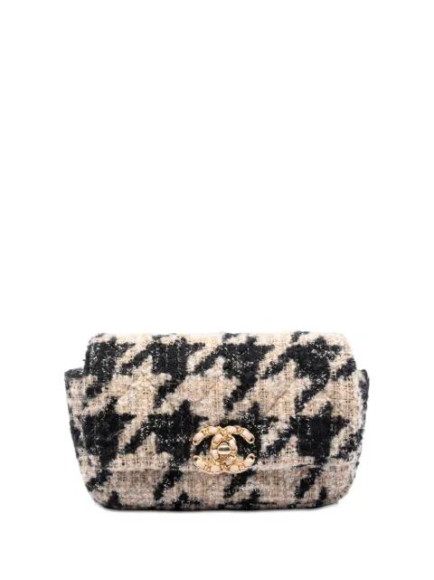 2019 Houndstooth Tweed 19 belt bag by CHANEL 